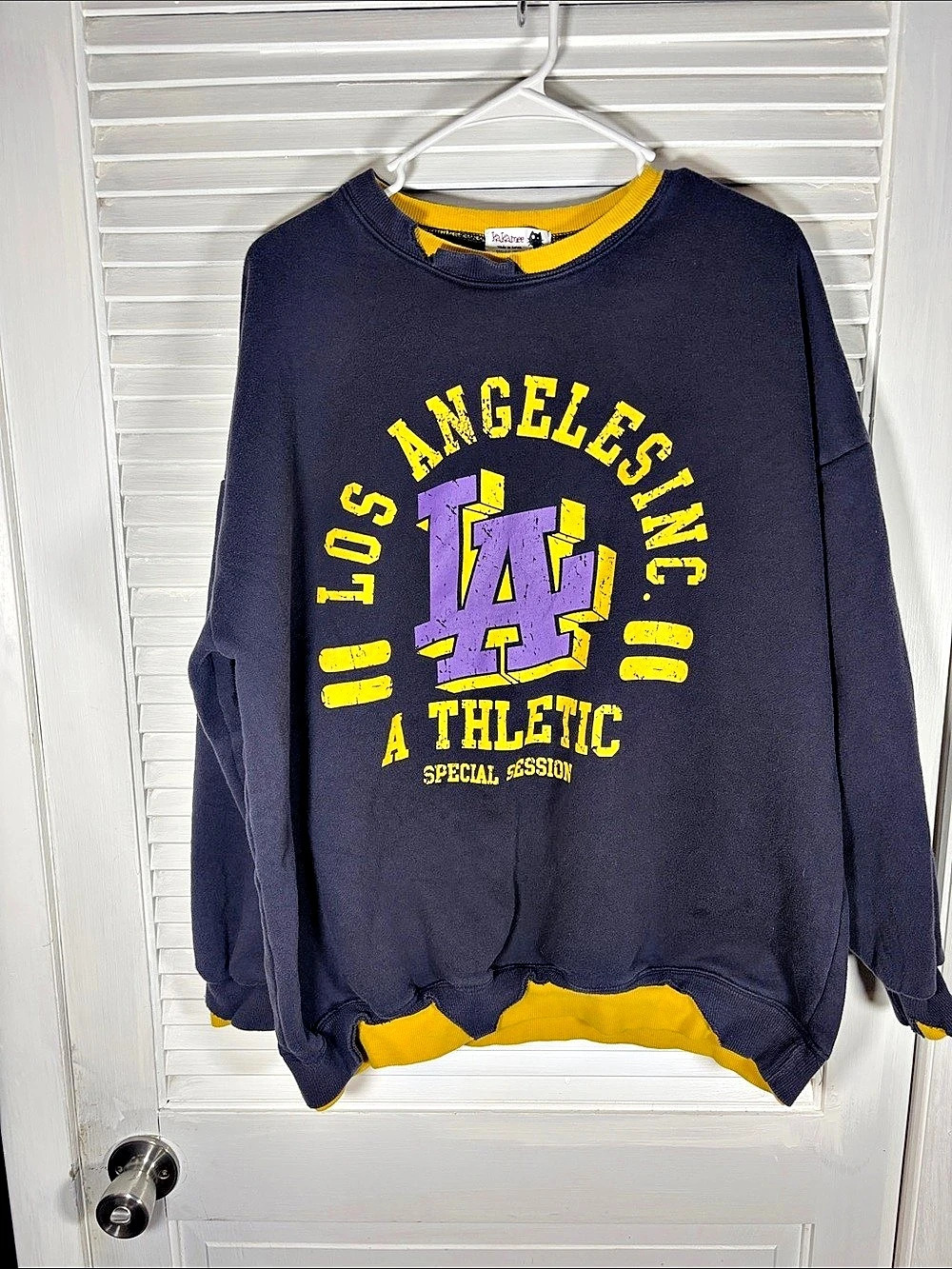 LA Lakers KaKamee Distressed Graphic Athletic Sweatshirt in Black & Yellow